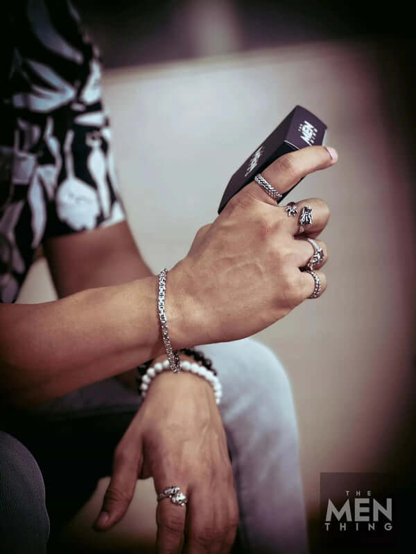 MASCULINE BYZANTINE - 4mm Pure Stainless Steel Bracelet American trending Style, 7 to 9 inch with Lobster Claw Buckle for Men & Boys - Image 4