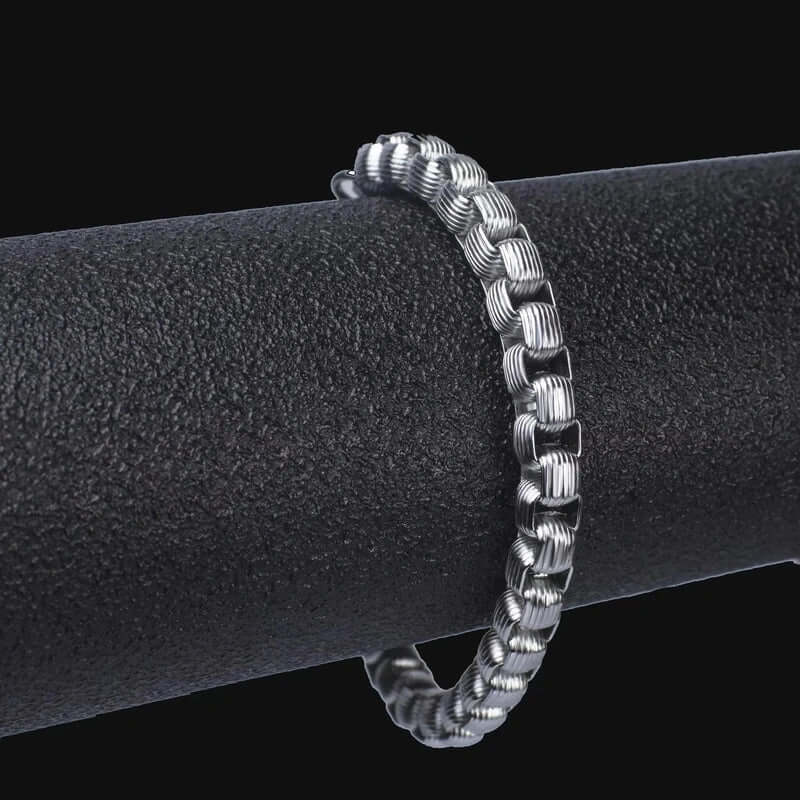 CURVELINE - 6mm Stainless Steel Bracelet 7 inch for Men & Boy - Image 5
