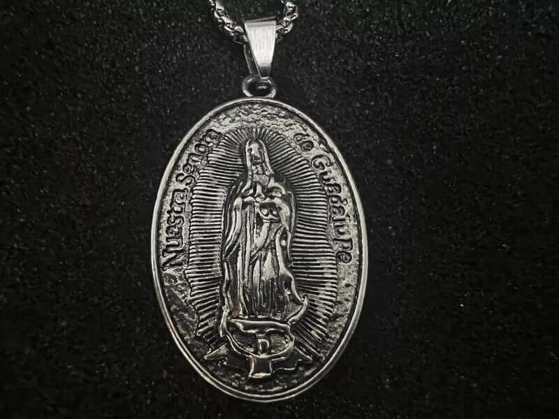 JESUS CARD - Alloy Pendant with Pure Stainless Steel 24inch Round Box Chain, American trending Style for Men & Boy - Image 3