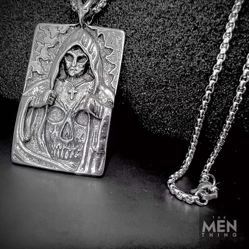 HIDDEN DEVIL - Alloy Pendant with Pure Stainless Steel  24inch Round Box Chain, American trending Style  for Men & Boy - Image 3